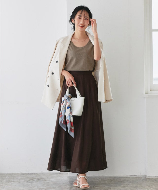 162cm / 木影 / モカ / Uネック / M