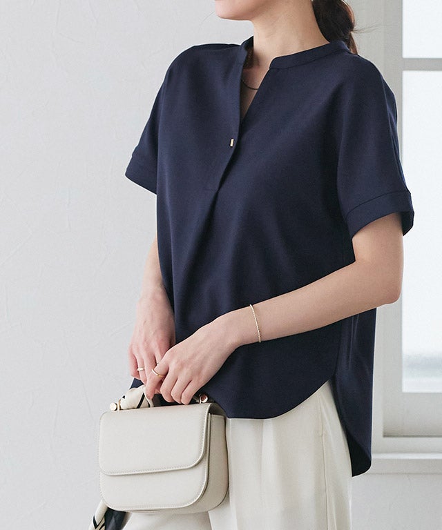 167cm / ネイビー / M