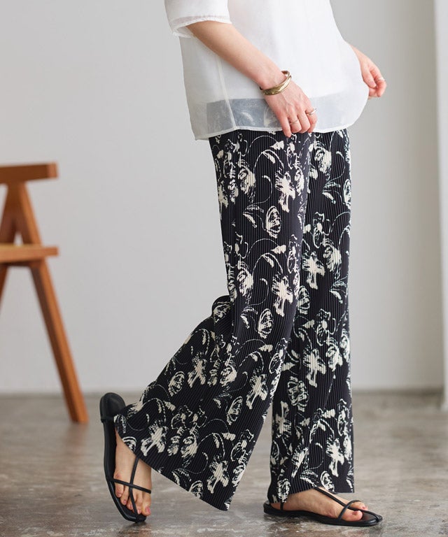 163cm / 花柄 / ブラック / M