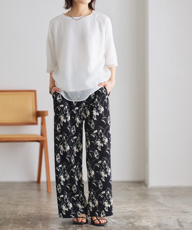 163cm / 花柄 / ブラック / M