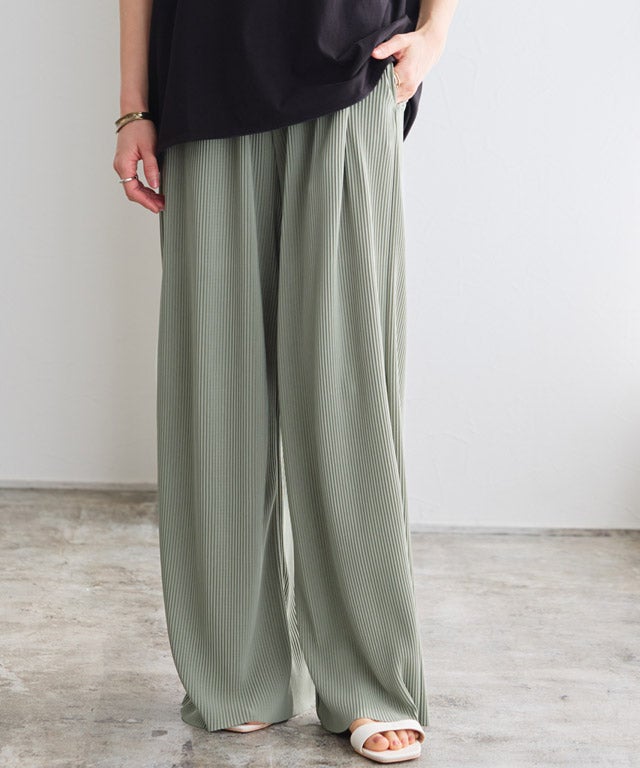 163cm / ライトカーキ / M