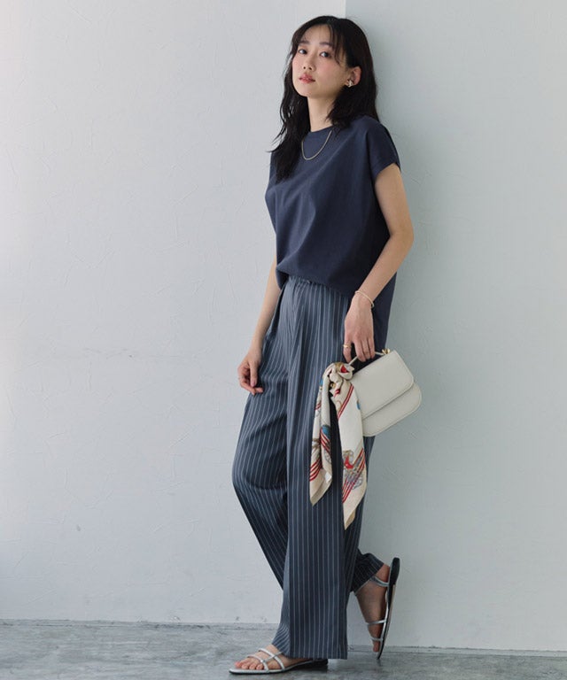 162cm / ネイビー / M