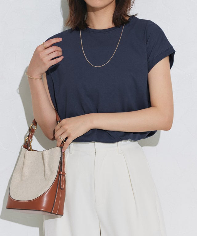 167cm / ネイビー / M