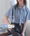 フリルネックタイTブラウス