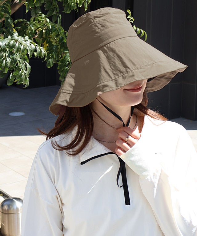 ベージュ / F