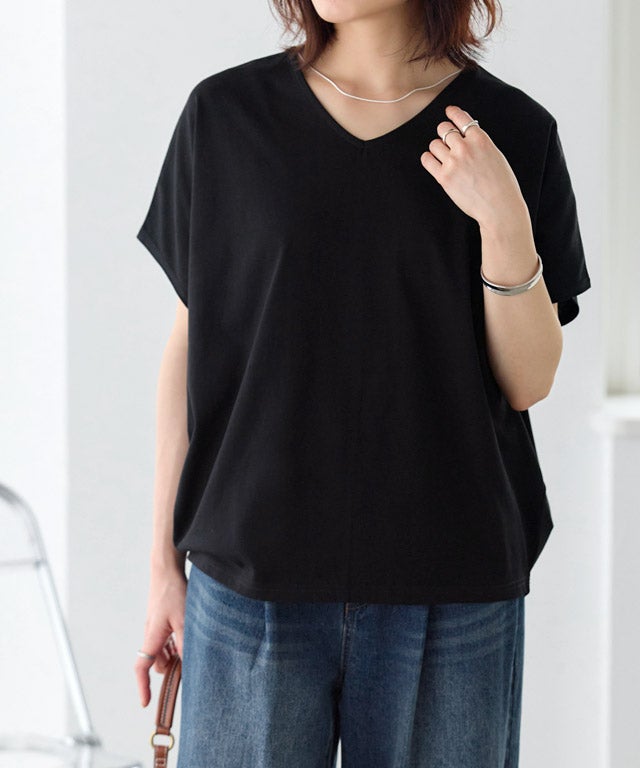 163cm / ブラック / Vネック / M