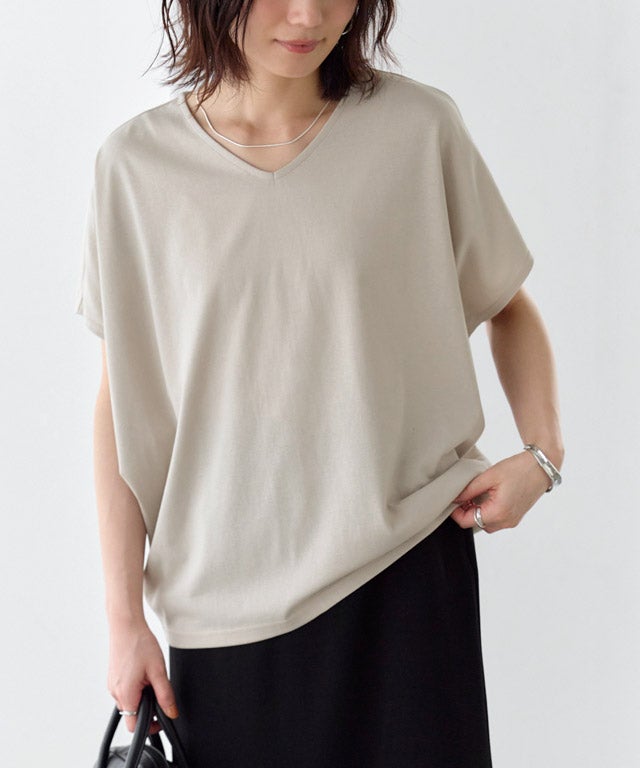 163cm / グレージュ / Vネック / M