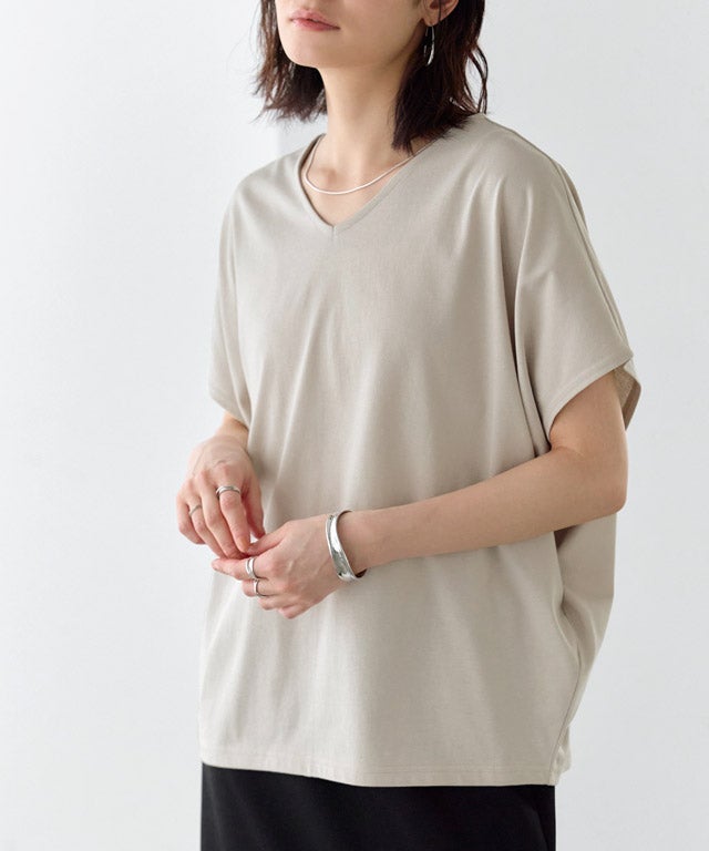 163cm / グレージュ / Vネック / M